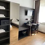 Center 2*