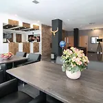 Hotel Center 2*