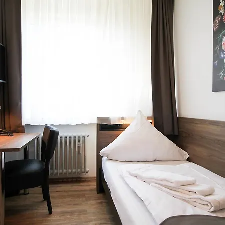 Center Hotel
