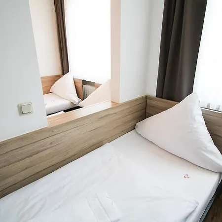 Hotel Center 2*