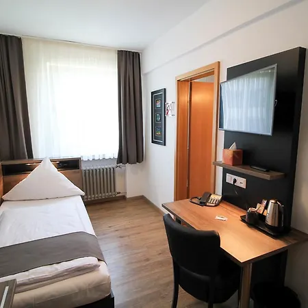 Hotel Center 2*