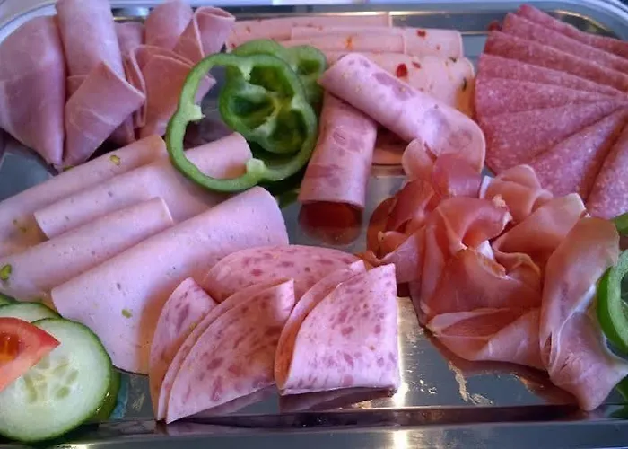 Отель Center 2*